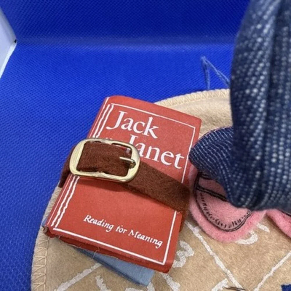 Annalee Dolls Jack And Janet School Signed By Artist Membership Figure Tag 1992